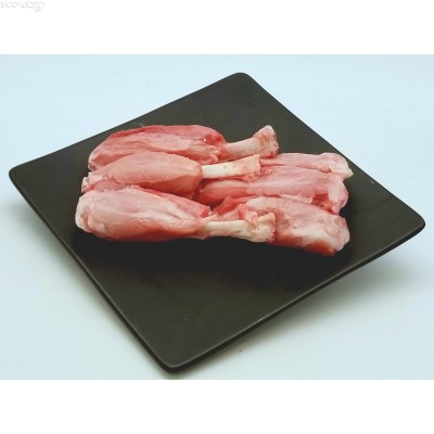 P57 豬寸骨(約1kg/包，約12支/包)會員價HK$110.00/包(本月優惠價HK$98.00/包)